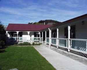 South Sea Hotel - Stewart Island Half-moon Bay Extérieur photo